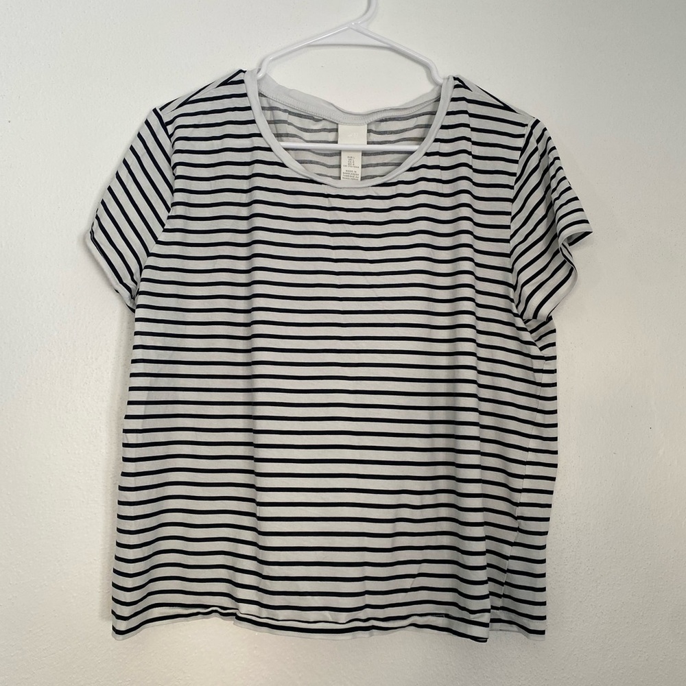H&M striped pullover for women.